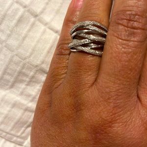 - Effy gold ring